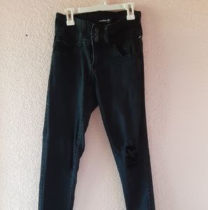 Black Skinny Jeans